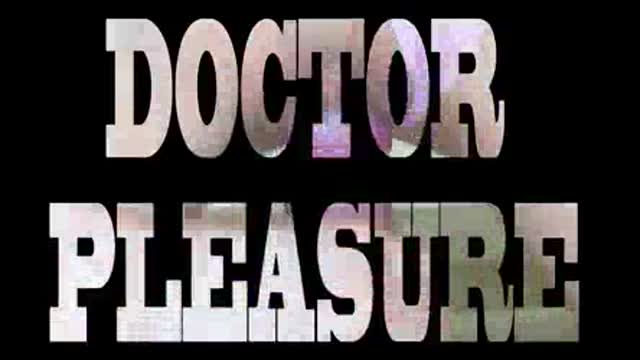 Gnocca nera si fa sborrare sull figa calda